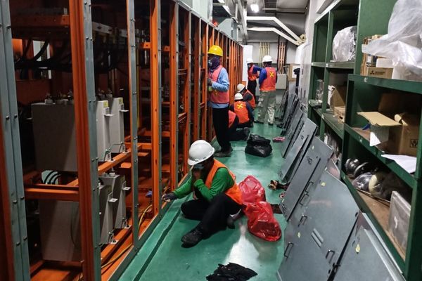 Maintenance Panel Gedung